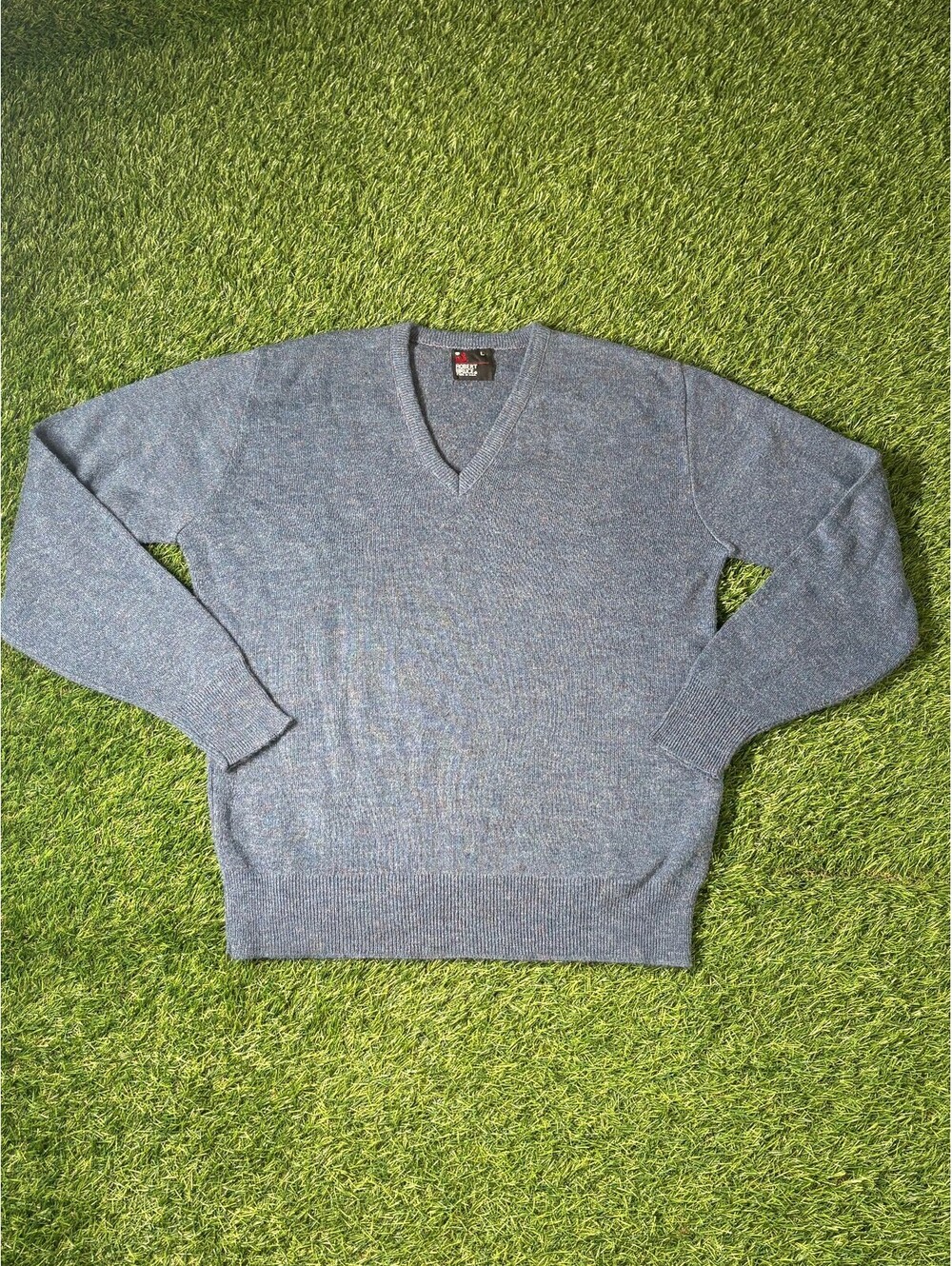 Vintage Robert Bruce V Neck Sweater Blue 100% Wool Mens Made in USA Size L